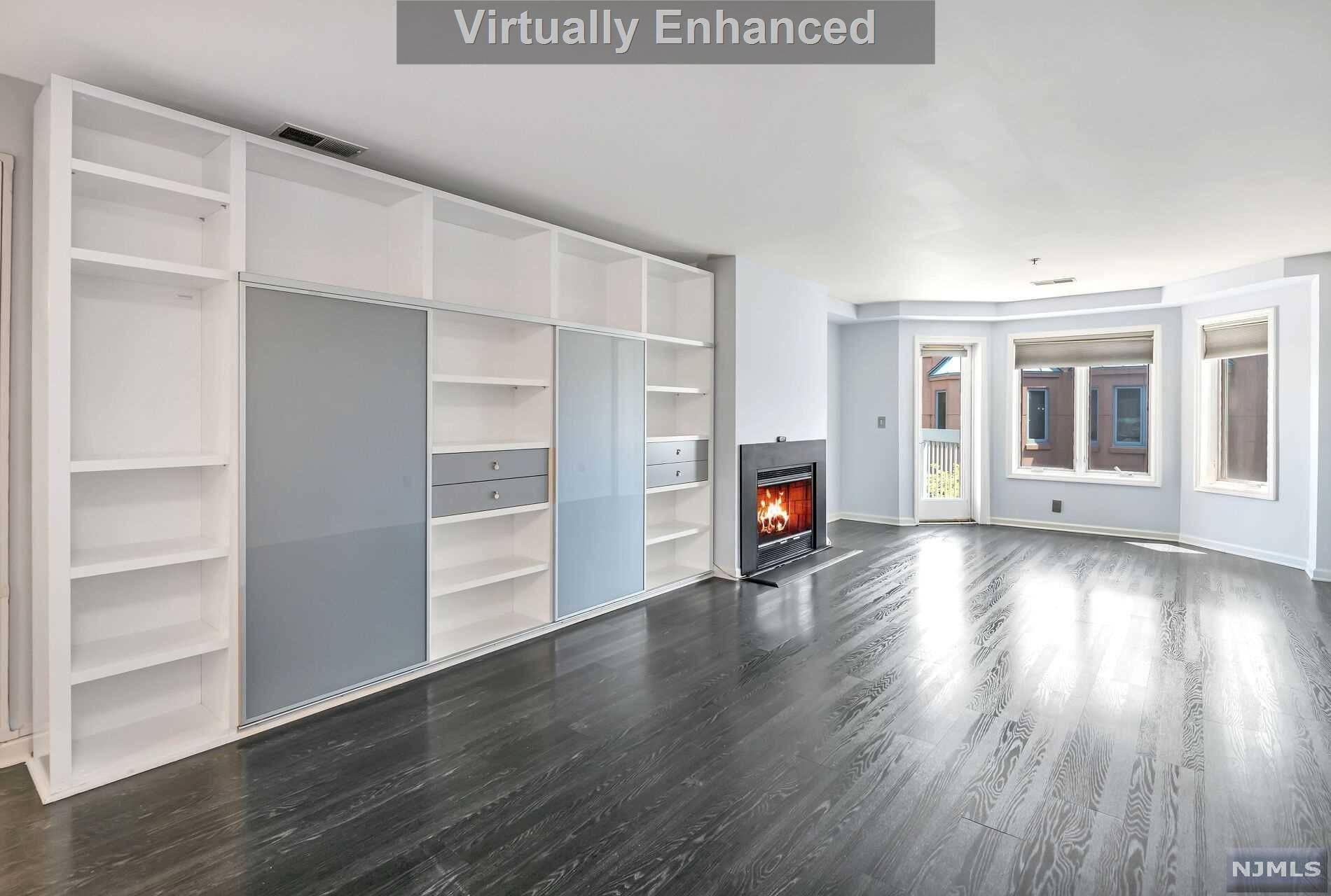 Edgewater, NJ 07020,603 Smith CT #PH3