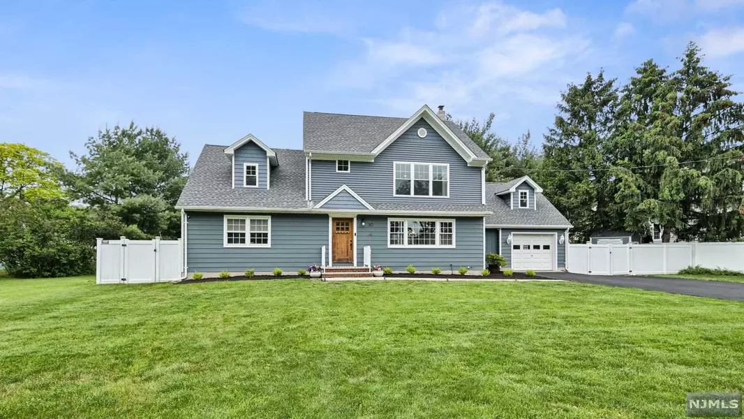 90 Jacksonville RD, Pequannock Township, NJ 07444