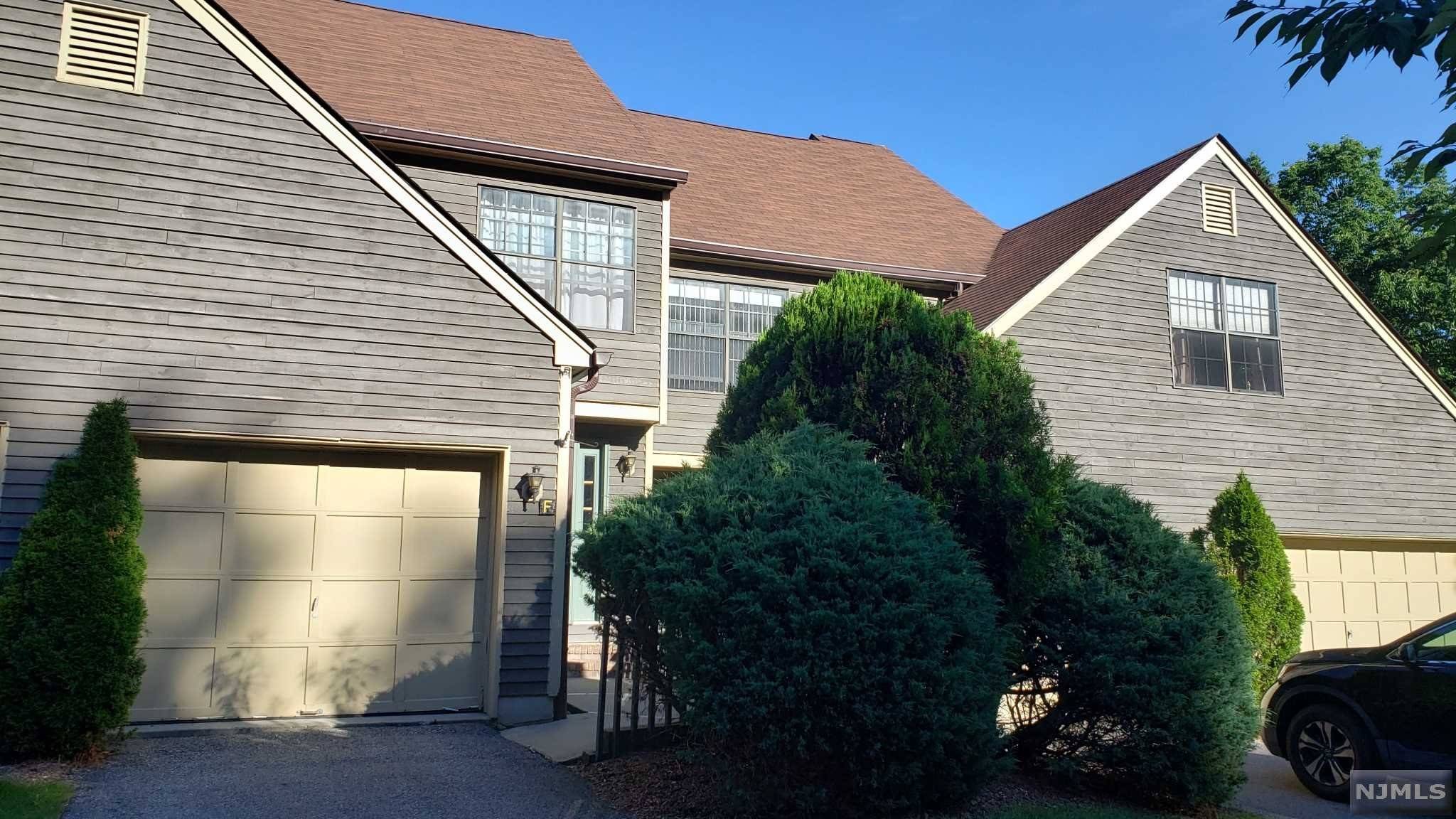 West Milford, NJ 07480,50 Beacon Hill RD