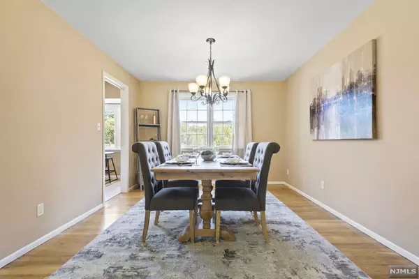 Hanover Township, NJ 07950,10 Cross RD