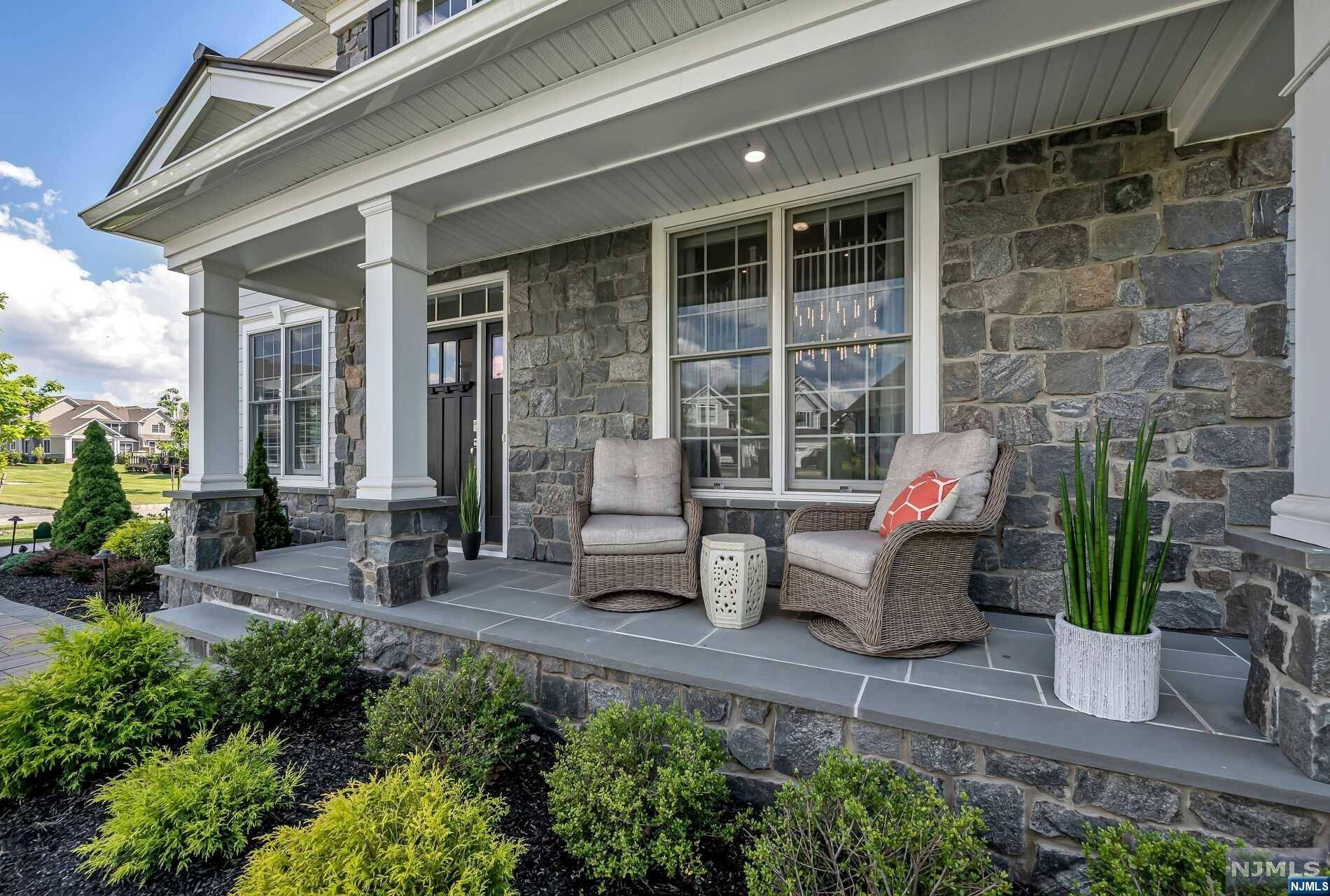 Franklin Lakes, NJ 07417,7 Silver Rock WAY