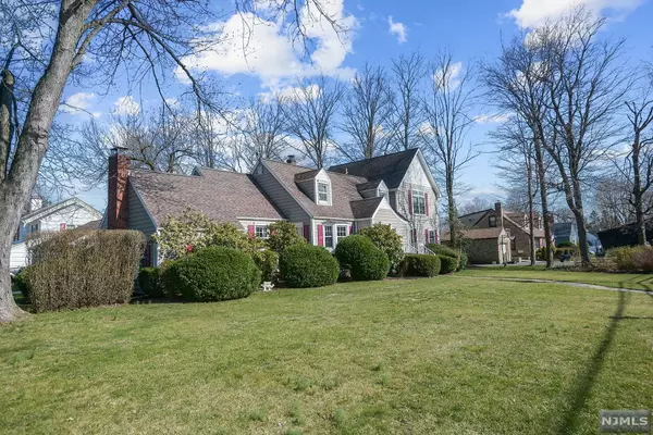 Pequannock Township, NJ 07444,302 Boulevard