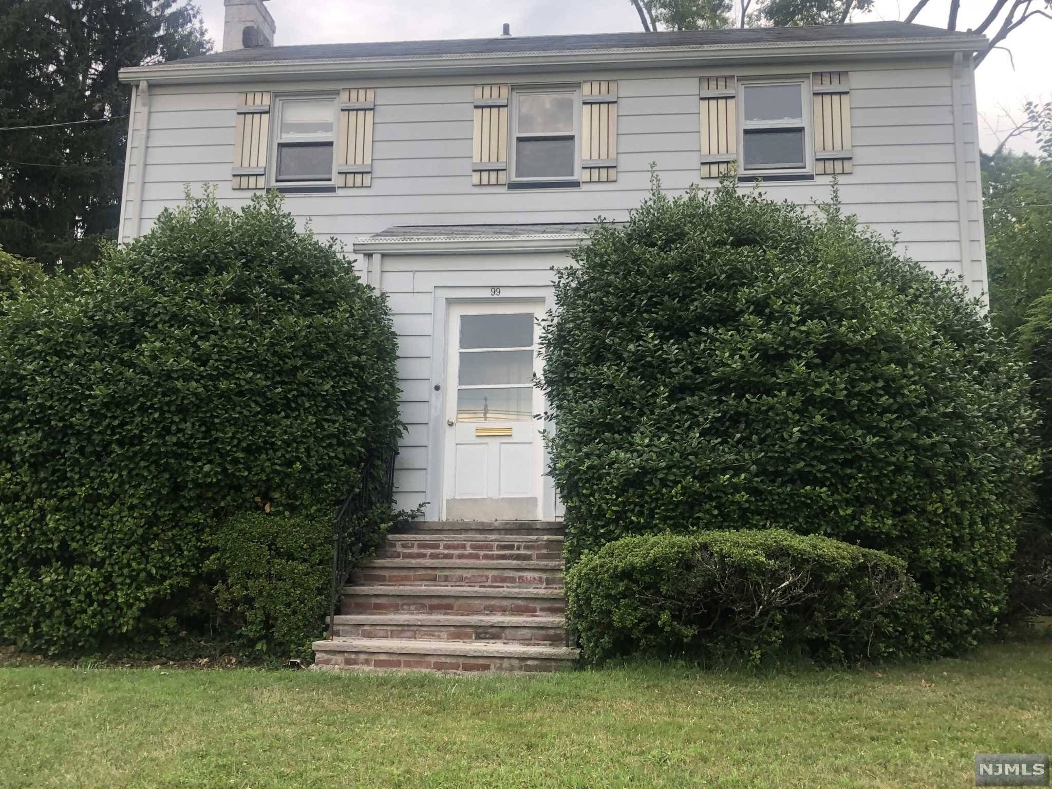 99 Bowden RD, Cedar Grove, NJ 07009
