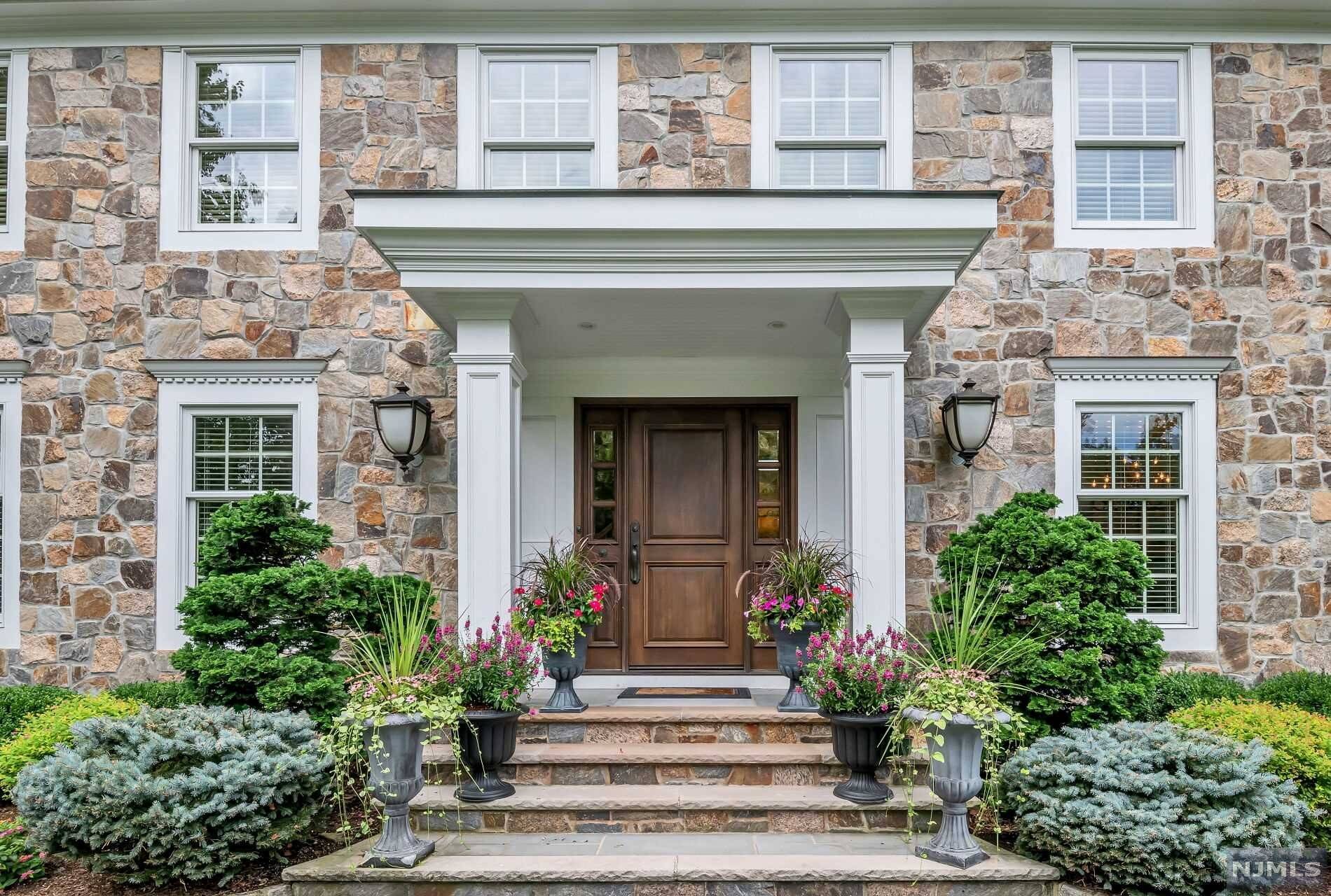 Franklin Lakes, NJ 07417,740 Jane DR