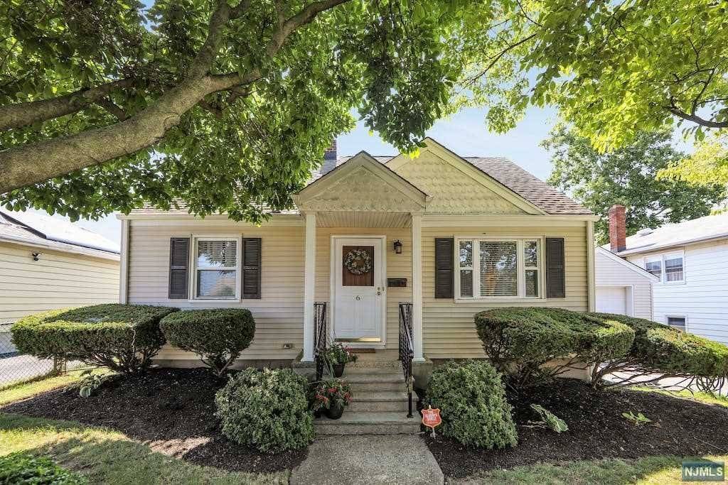 6 N Woodside AVE, Lodi, NJ 07644