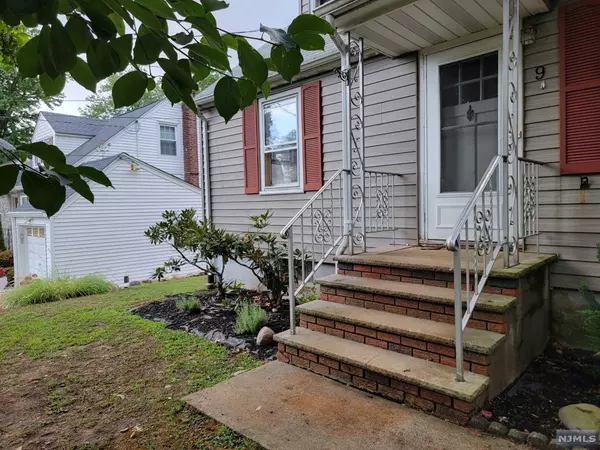 9 Frederick PL, Hanover Township, NJ 07927