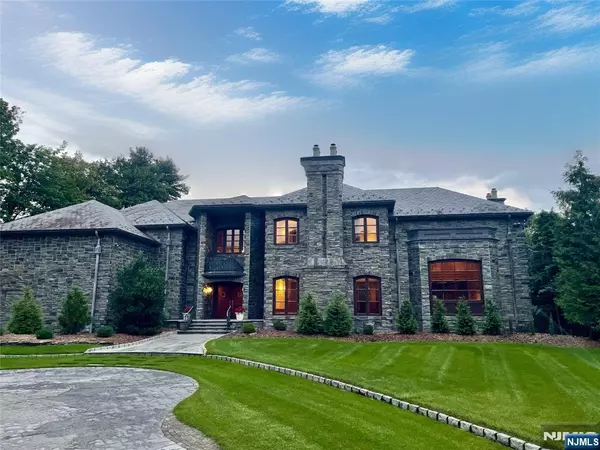 64 Stony Ridge RD, Saddle River, NJ 07458