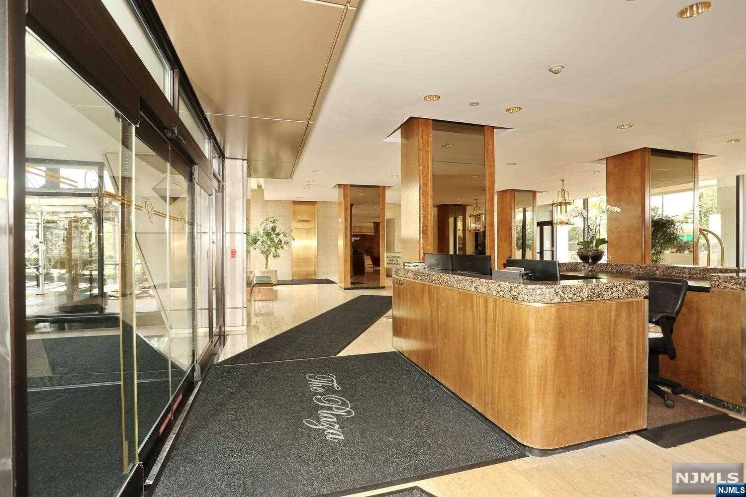Fort Lee, NJ 07024,1500 Palisade AVE #26E