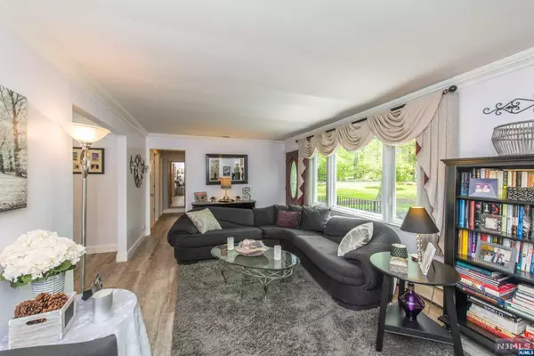 Montville Township, NJ 07005,22 Turkey Hill RD