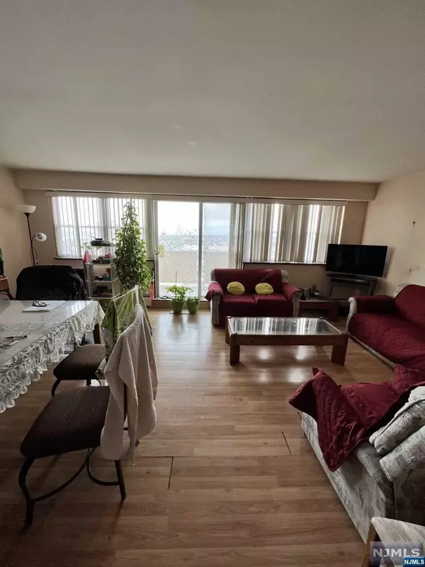 Atlantic City, NJ 08401,3817 Ventnor AVE