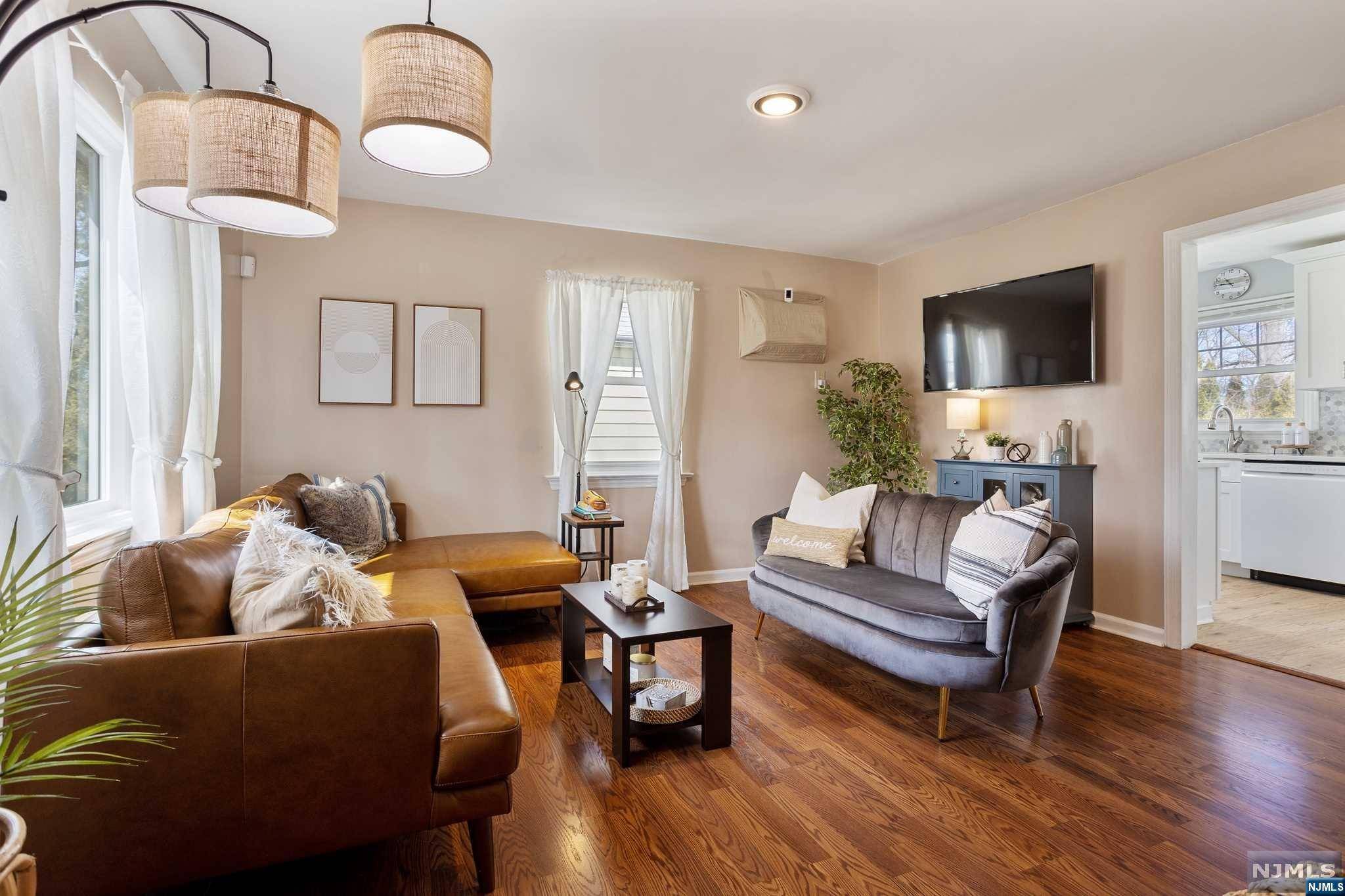 Bloomfield, NJ 07003,43 Hudson PL