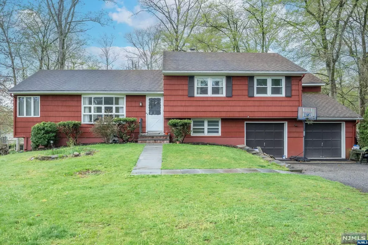 Montville Township, NJ 07058,33 Bogert RD