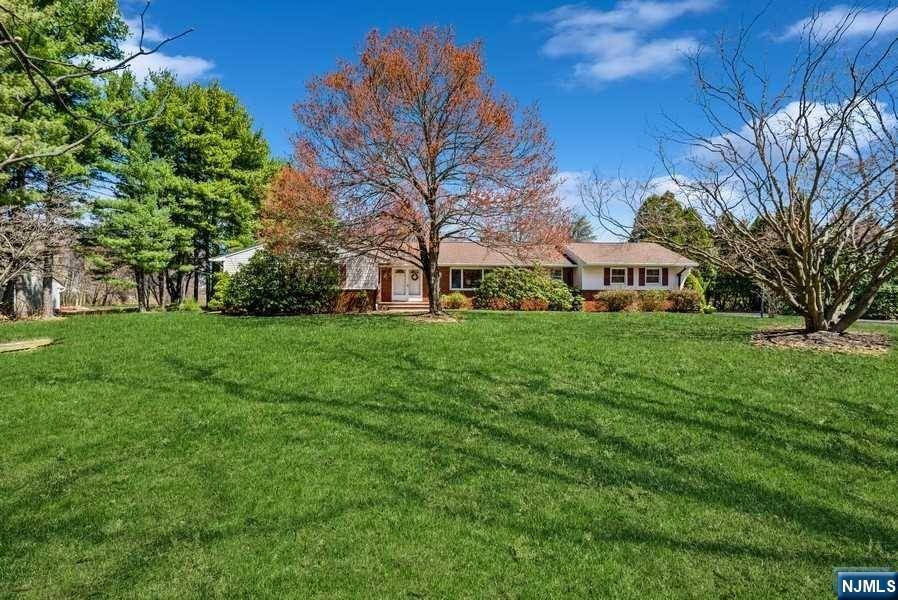 148 Mountain RD, Roxbury Township, NJ 07852