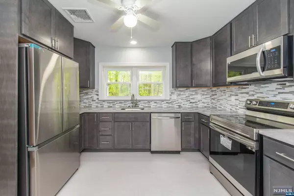 Montville Township, NJ 07045,5 Glen TER