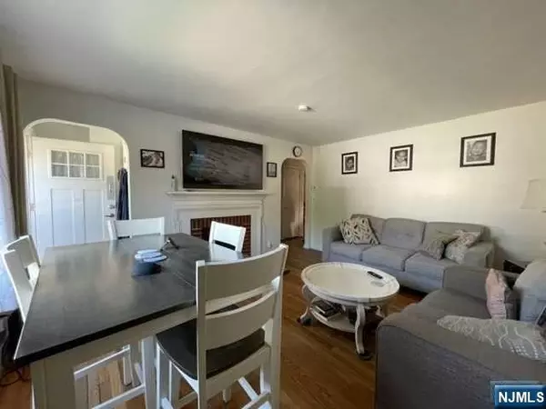 Woodland Park, NJ 07424,33 Whippany AVE