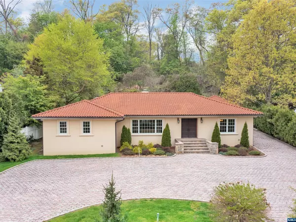 Westwood, NJ 07675,540 Lafayette AVE