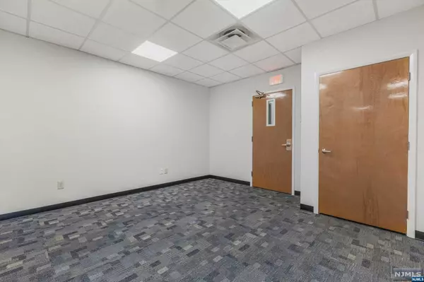 Hanover Township, NJ 07981,760 State Route 10 #5 suites