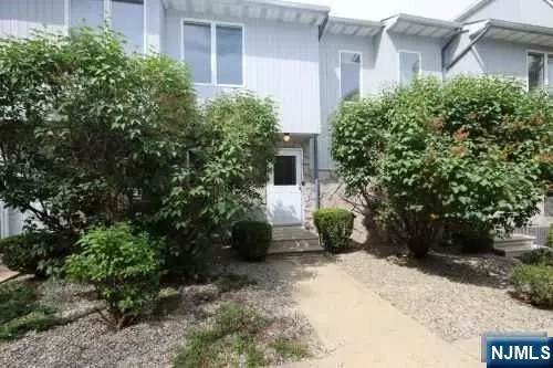 6 Essex ST, Belleville, NJ 07109