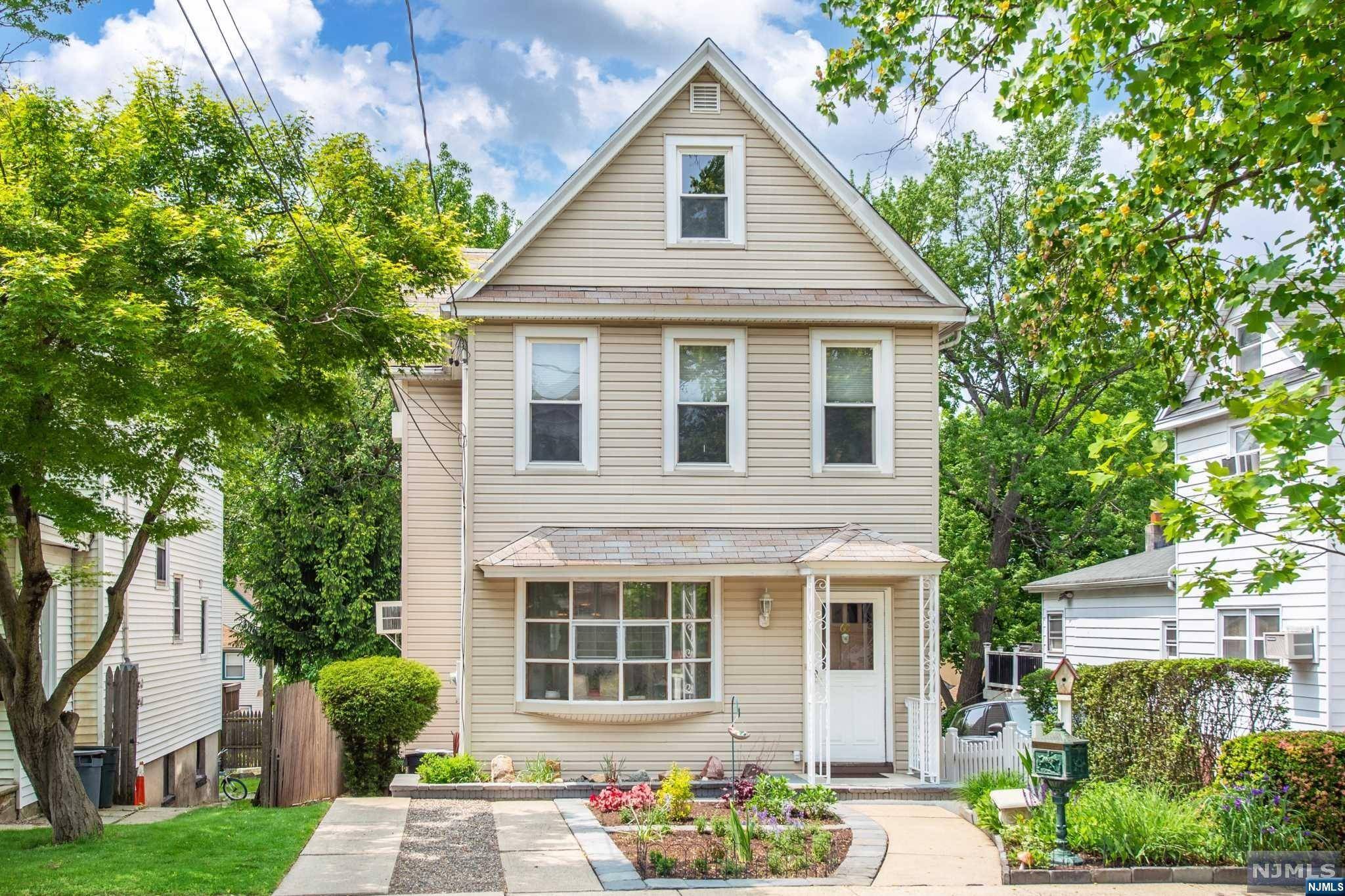 60 8th ST, Ridgefield Park, NJ 07660
