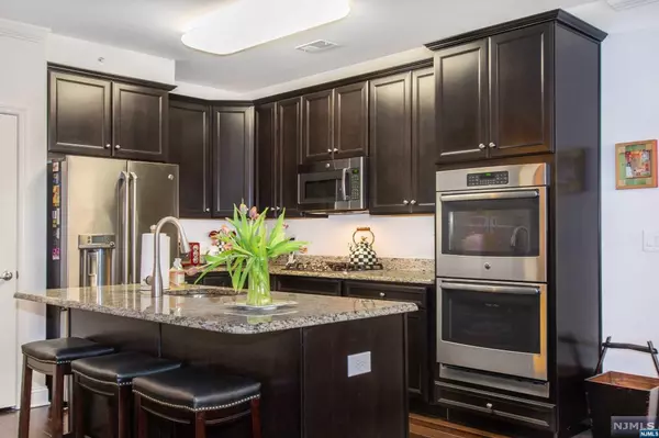 Woodland Park, NJ 07424,97 Quarry DR #B3