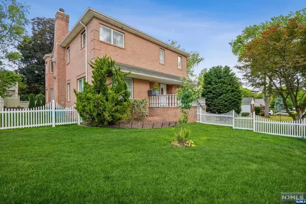 New Milford, NJ 07646,719 Cypress ST