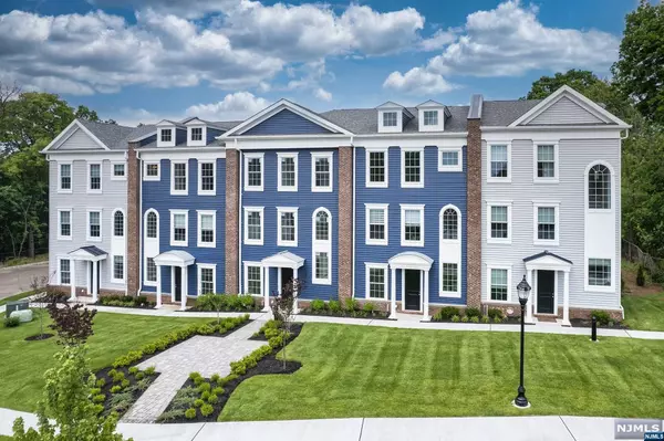 Teaneck, NJ 07666,43 Parkside LN