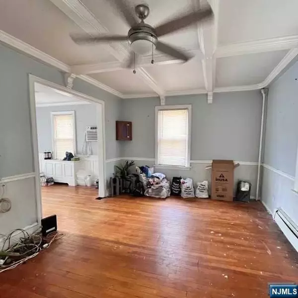 Dumont, NJ 07628,66 Shelby ST