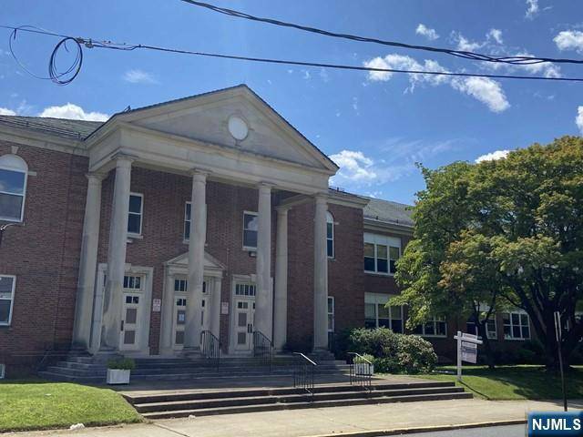 Dumont, NJ 07628,21-31 New Milford AVE