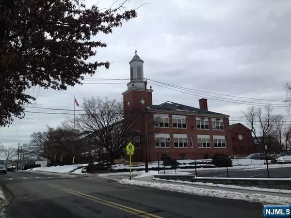 Dumont, NJ 07628,21-31 New Milford AVE