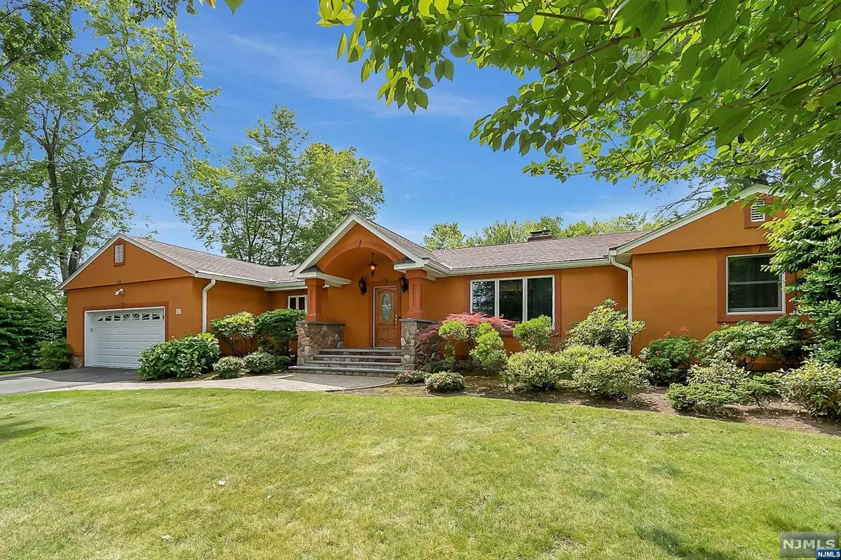 Northvale, NJ 07647,497 Tappan RD