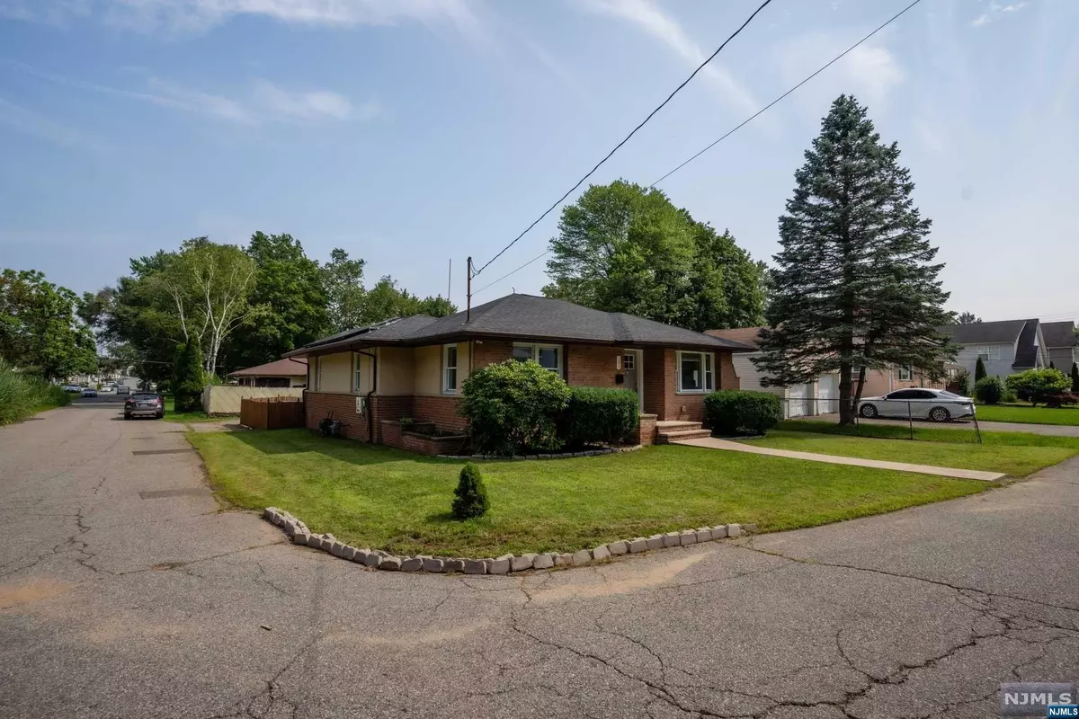 Dover Town, NJ 07801,106 Beech ST