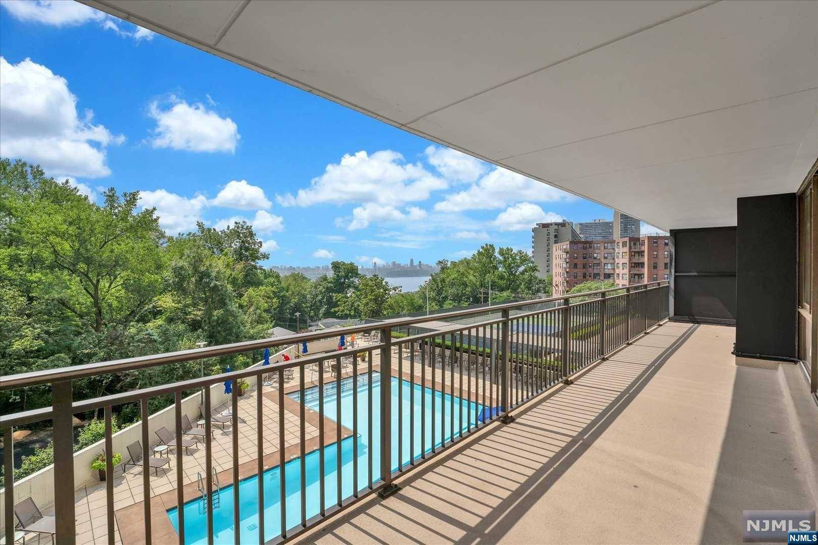 1500 Palisade AVE #3C, Fort Lee, NJ 07024