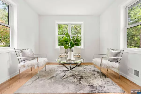 Closter, NJ 07624,55 Columbus AVE