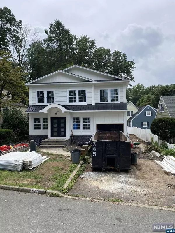 327 Webb AVE, River Edge, NJ 07661