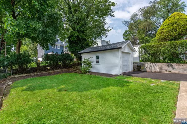 Teaneck, NJ 07666,114 Shepard AVE