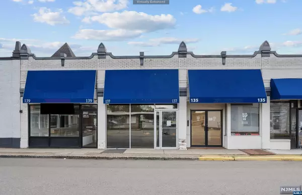 139 Washington AVE #A, Dumont, NJ 07628