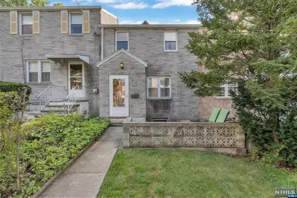 552 Beverly RD, Teaneck, NJ 07666