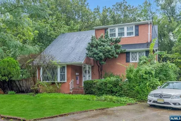 Teaneck, NJ 07666,597 Sandra PL