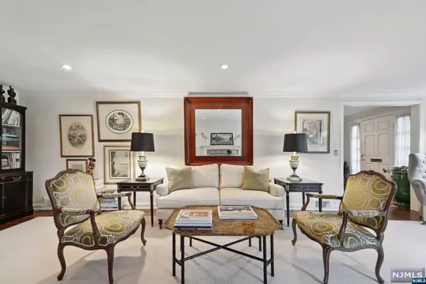 Millburn, NJ 07078,235 Old Short Hills RD