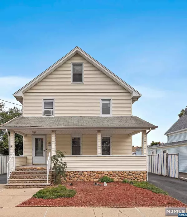 121 Washington ST, Lodi, NJ 07644