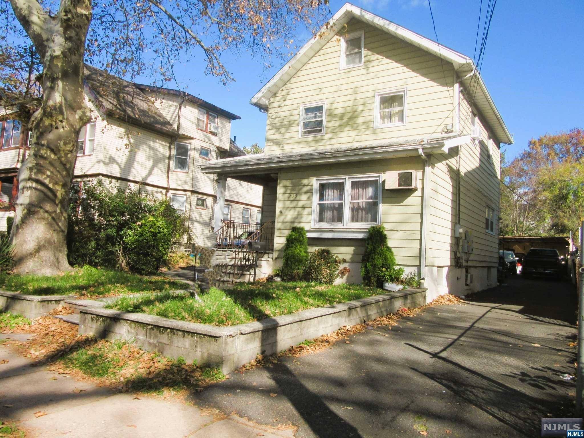 Hillside, NJ 07205,235 Hillside AVE