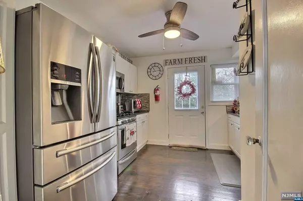 Teaneck, NJ 07666,575 John ST