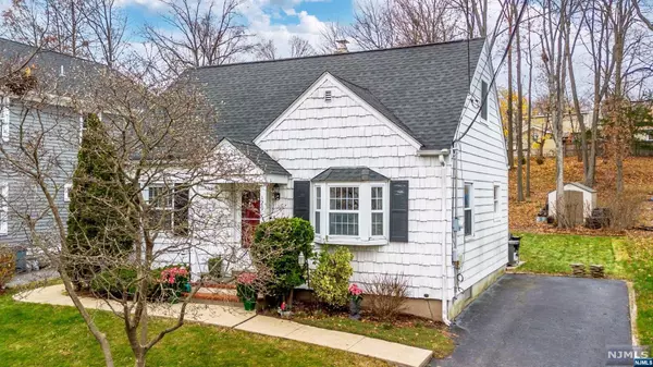 129 Harrington RD, Clifton, NJ 07012