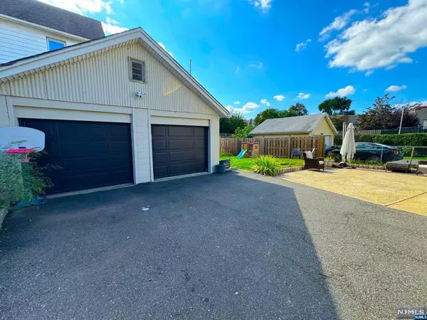 Nutley, NJ 07110,145 Harrison ST