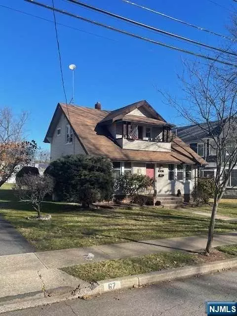 Teaneck, NJ 07666,67 Copley AVE