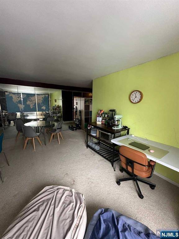 Fort Lee, NJ 07024,2345 Linwood AVE #4B