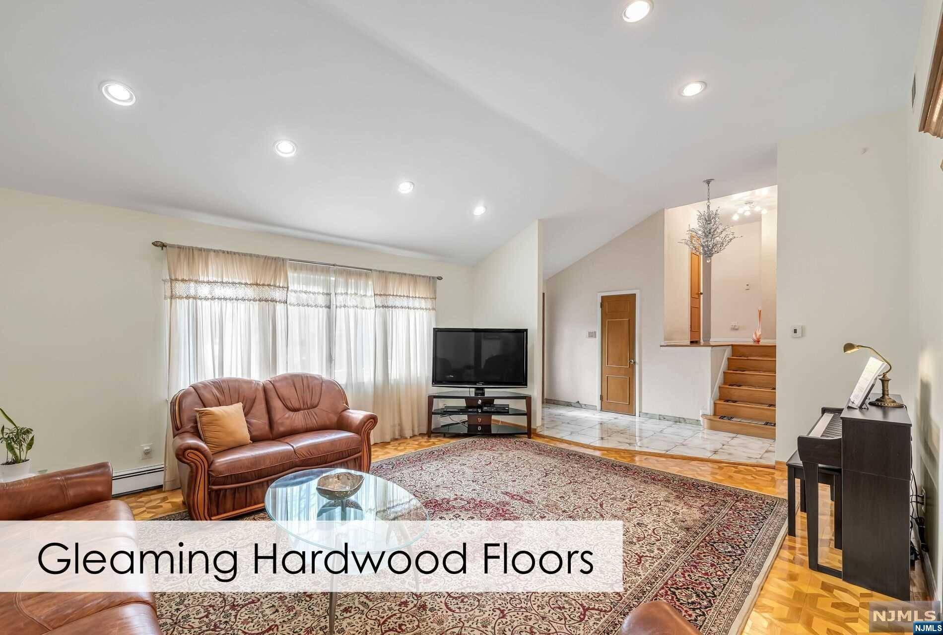Fair Lawn, NJ 07410,38-15 Wilson ST