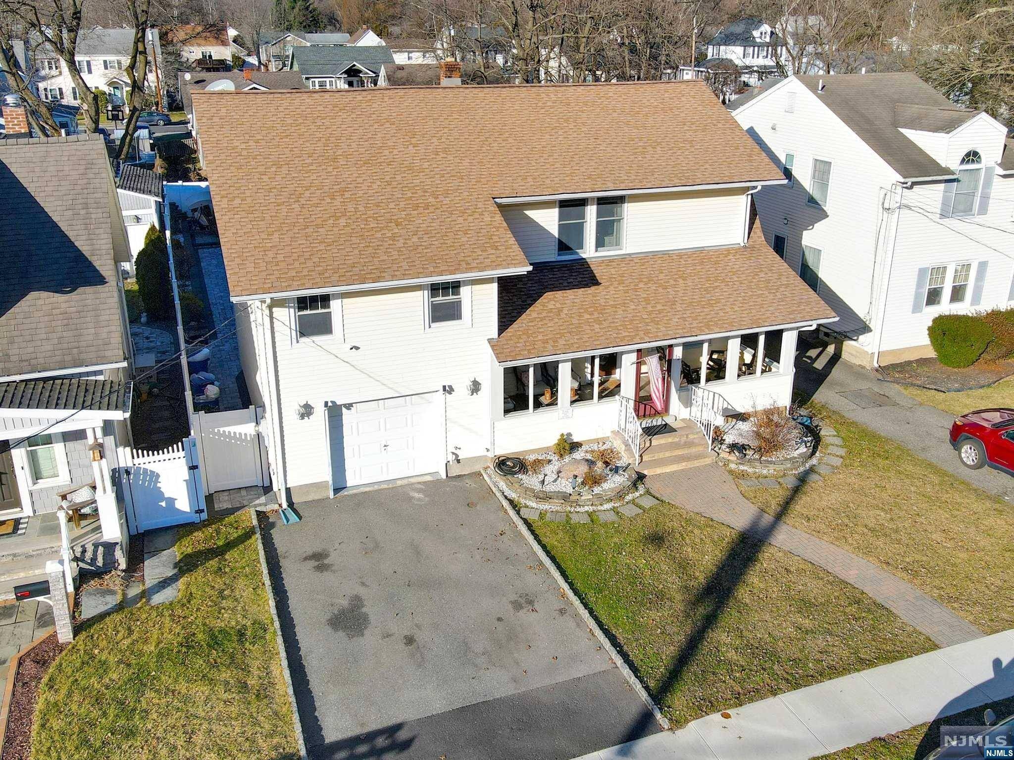 Bloomingdale, NJ 07403,12 Hamilton ST