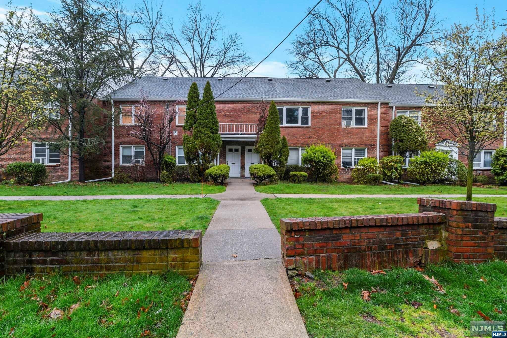 151 E Palisade AVE #F6, Englewood, NJ 07631