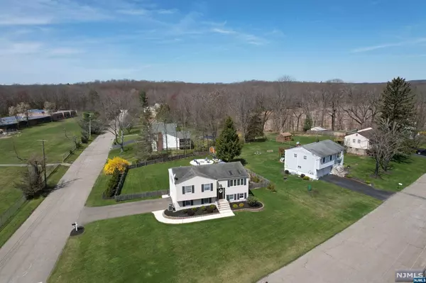 Andover Twsp, NJ 07860,3 Terrace DR